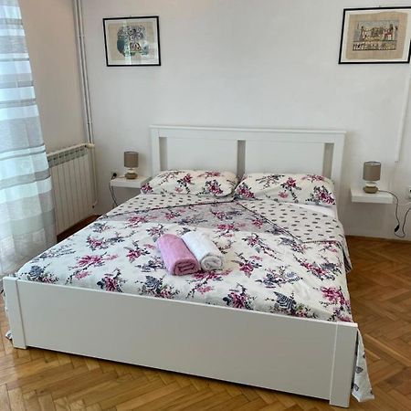 Apartments Mornar Poljica  Ngoại thất bức ảnh