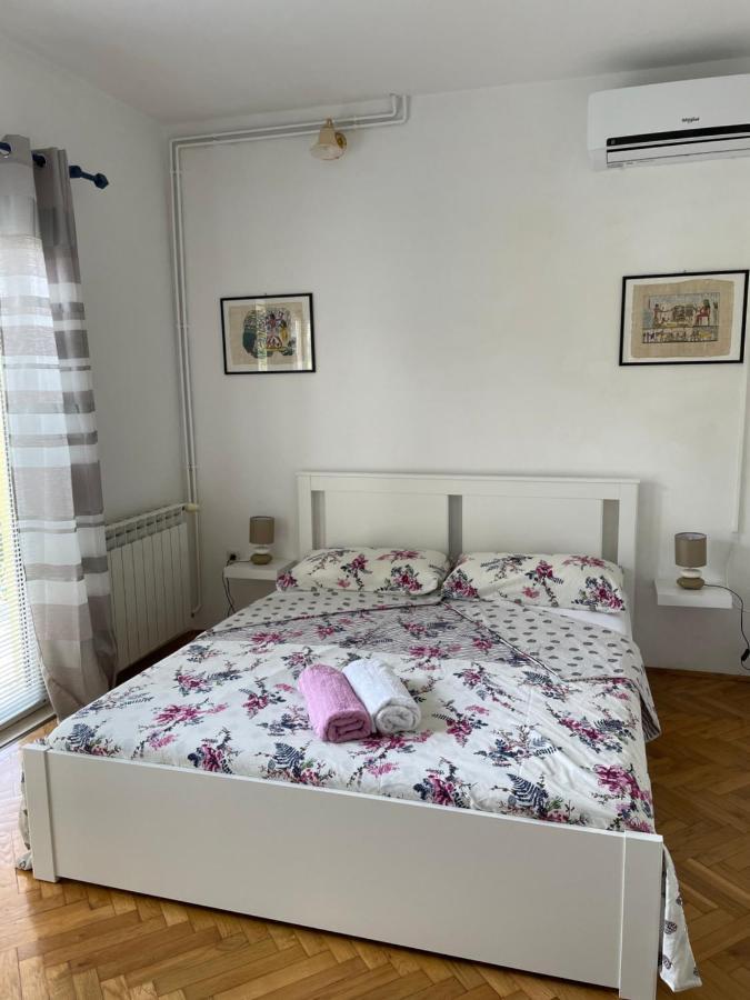 Apartments Mornar Poljica  Ngoại thất bức ảnh