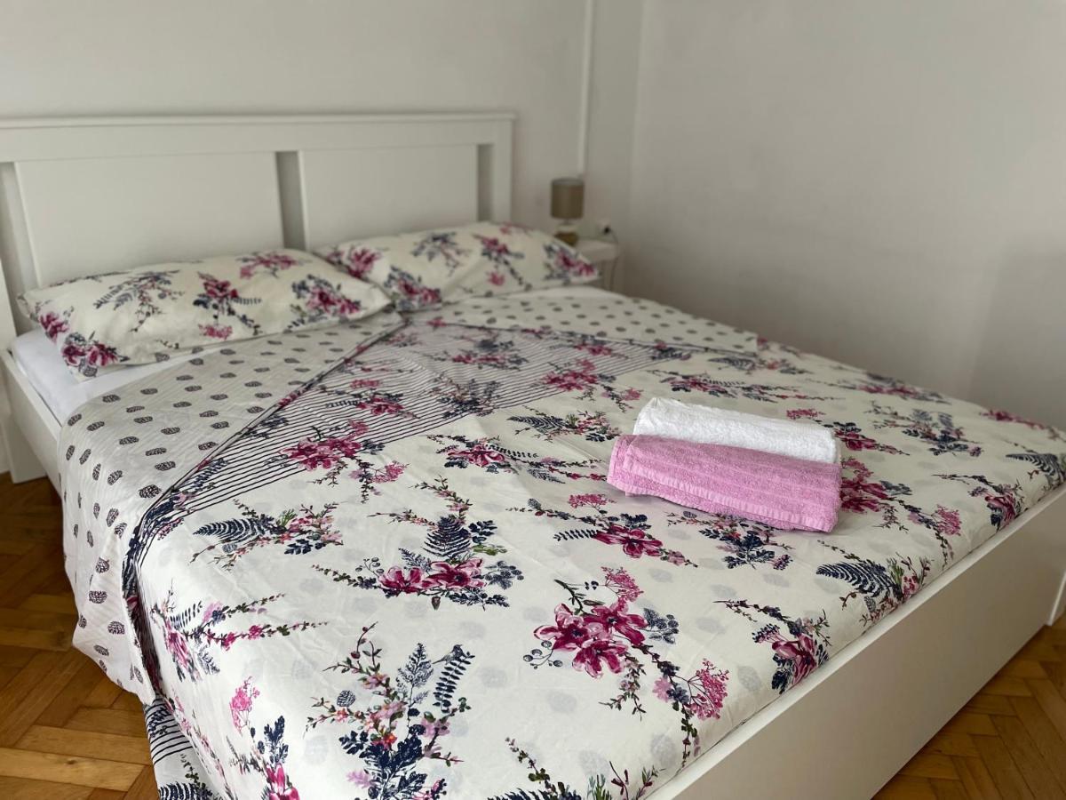 Apartments Mornar Poljica  Ngoại thất bức ảnh