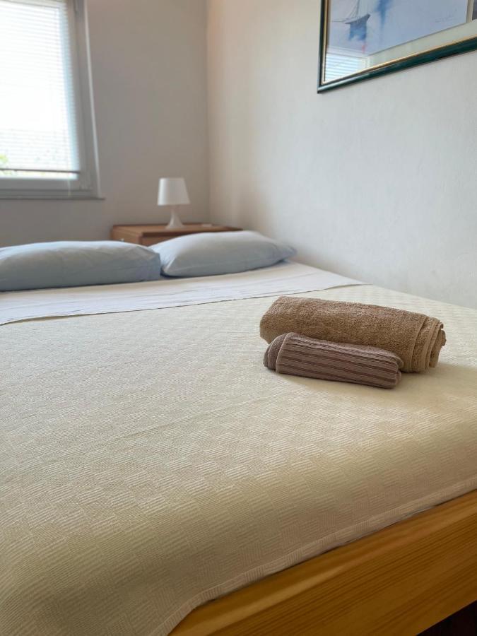 Apartments Mornar Poljica  Ngoại thất bức ảnh