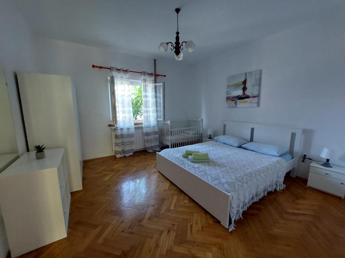 Apartments Mornar Poljica  Ngoại thất bức ảnh