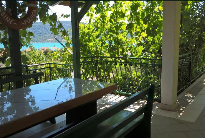 Apartments Mornar Poljica  Ngoại thất bức ảnh